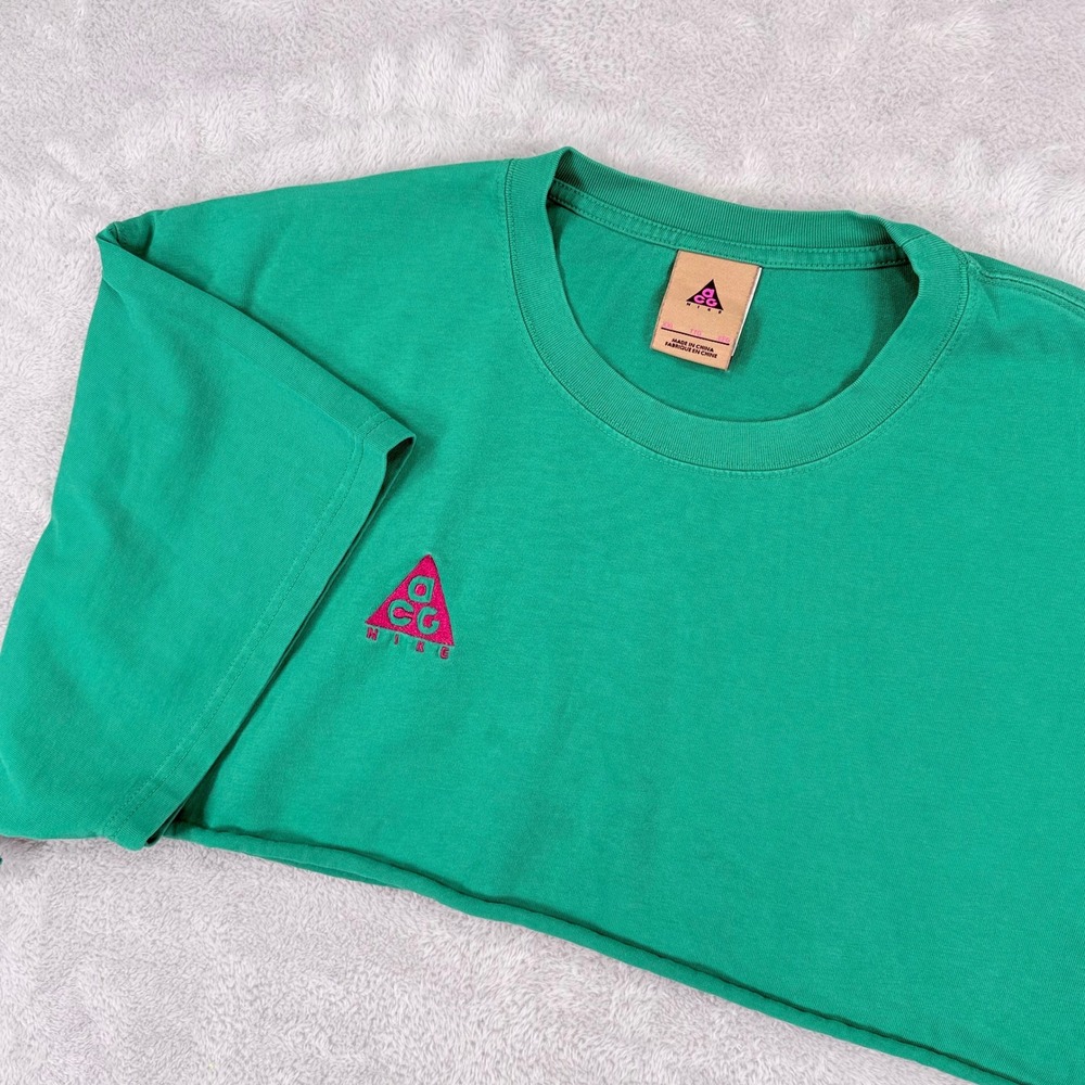 Nike ACG Cropped T-Shirt Women XXL Green Raw Hem Short Sleeve Workout Hiking